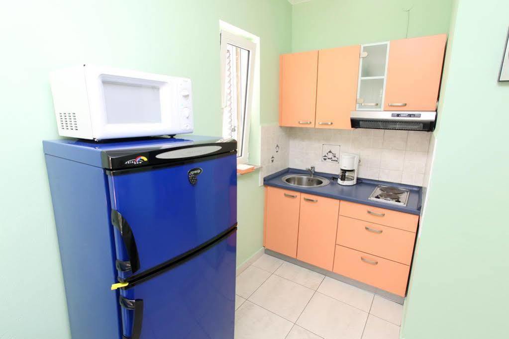 Apartmani Ukalovic Zadar Exterior foto